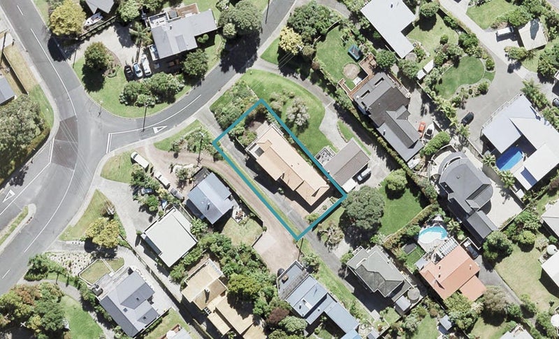 3A Brown Street, Manly, Whangaparaoa - Carousel 1