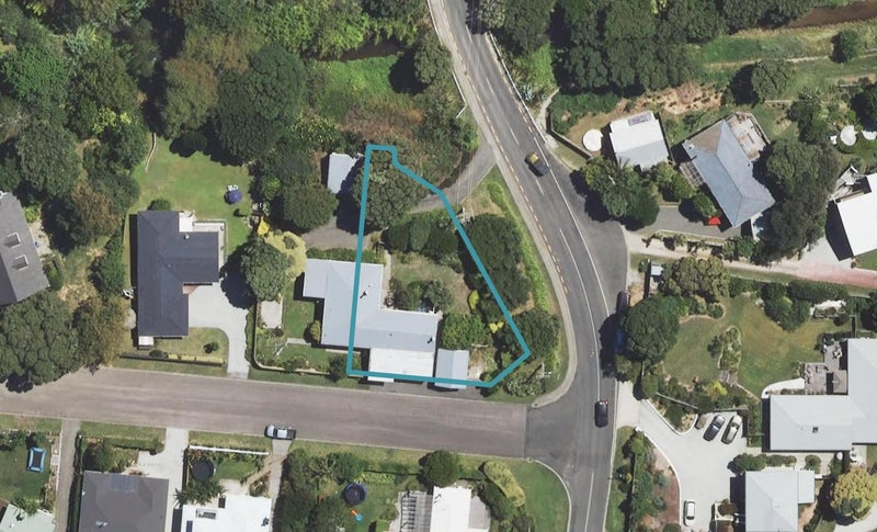 1 Cleary Road, Wainui, Gisborne - Carousel 1