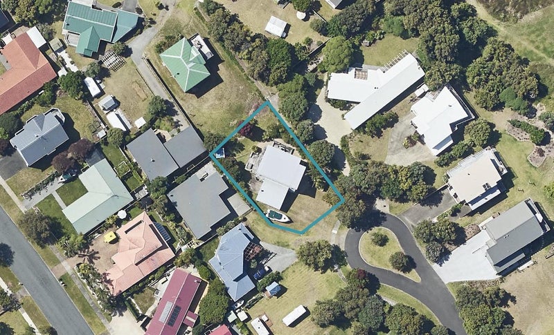 5 Sea Crest Place, Bowentown, Katikati - Carousel 1