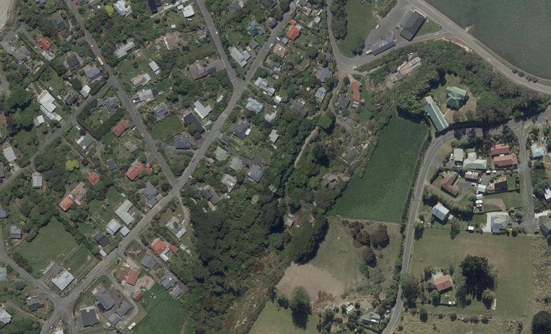20 McAuley Road, Portobello, Dunedin - Carousel 1
