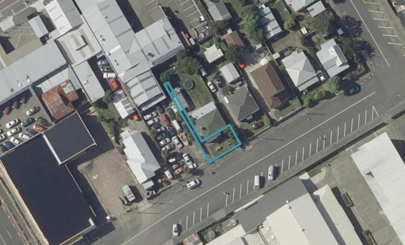 9A Wellesbourne Street, Palmerston North, Palmerston North - Carousel 1