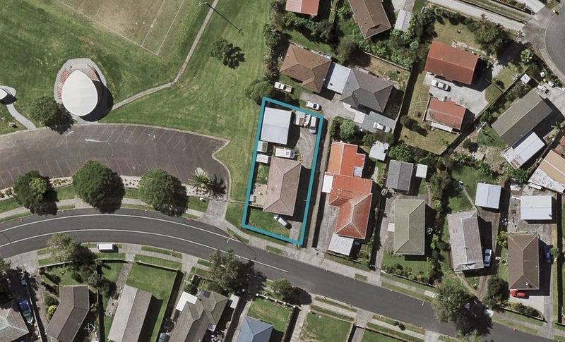 24 Israel Avenue, Clover Park, Auckland - Carousel 1