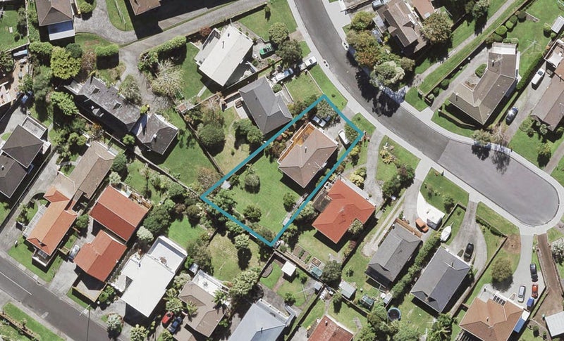 20 Lydford Place, Glendene, Auckland - Carousel 1