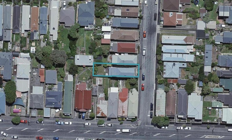 1 Herald Terrace, Berhampore, Wellington - Carousel 1