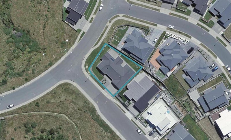 1 Farnworth Terrace, Churton Park, Wellington - Carousel 1
