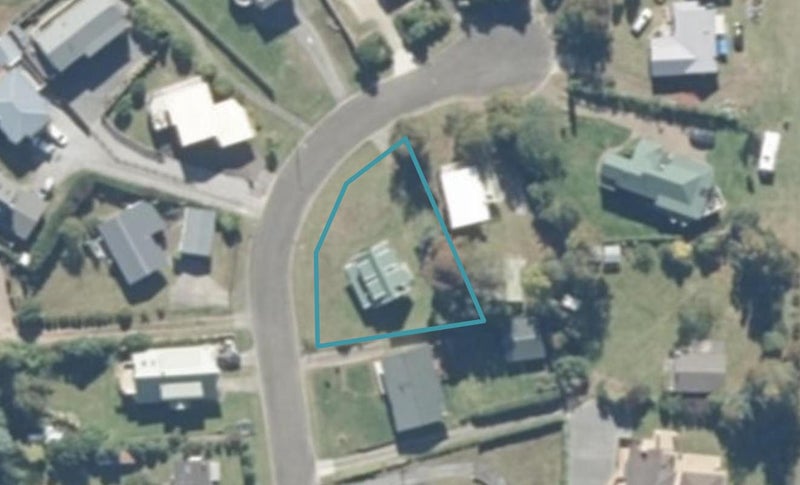23 Angela Place, Kinloch, Taupō - Carousel 1