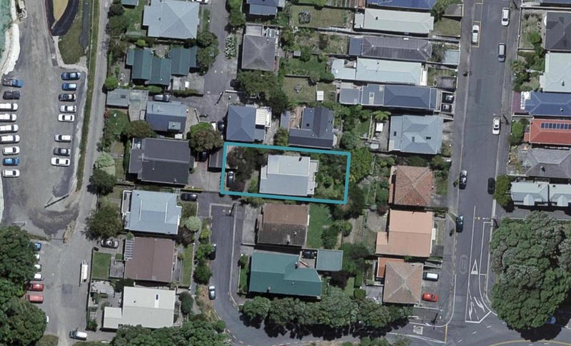 6 Westland Road, Mount Cook, Wellington - Carousel 1
