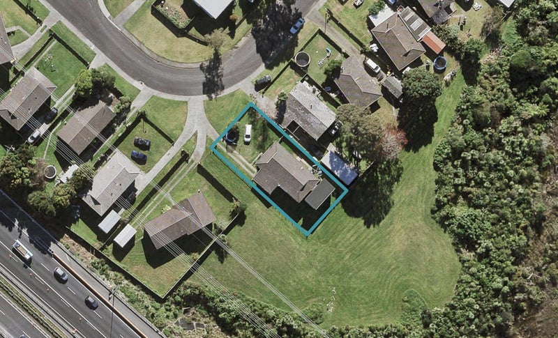 21 Kopi Place, Massey, Auckland - Carousel 1