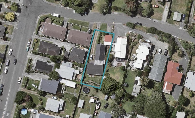 6A Middleton Road, Paraparaumu Beach, Paraparaumu - Carousel 1