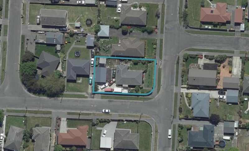 11 Fenchurch Street, Northcote, Christchurch - Carousel 1