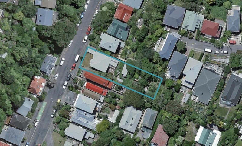 35 Honiana Te Puni Street, Aro Valley, Wellington - Carousel 1