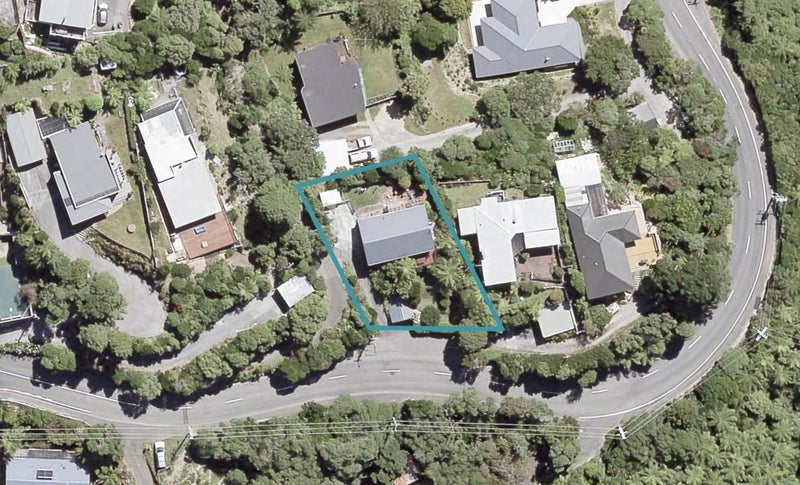 50 Akatea Road, Korokoro, Lower Hutt - Carousel 1