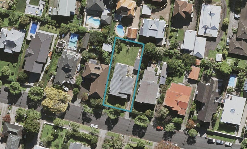 15 Corbett-Scott Avenue, Epsom, Auckland - Carousel 1