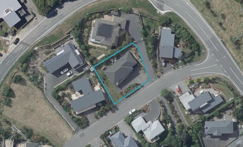 6 Mariners Cove, Cass Bay, Lyttelton - Carousel 1