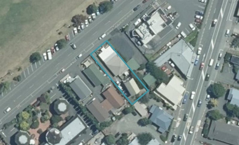 2/13 Beach Road, Tāhunanui, Nelson - Carousel 1