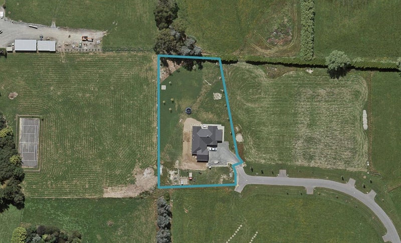 18 Lochend Close, Waihopai, Invercargill - Carousel 1