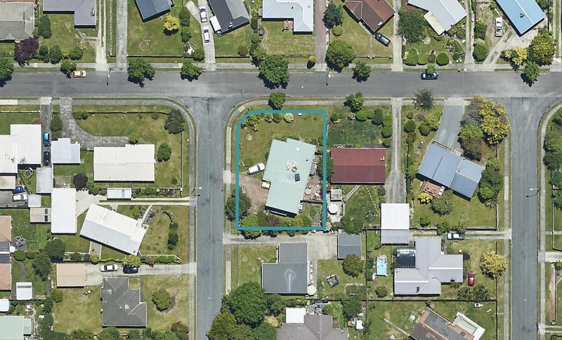 9 Compton Street, Fenton Park, Rotorua - Carousel 1