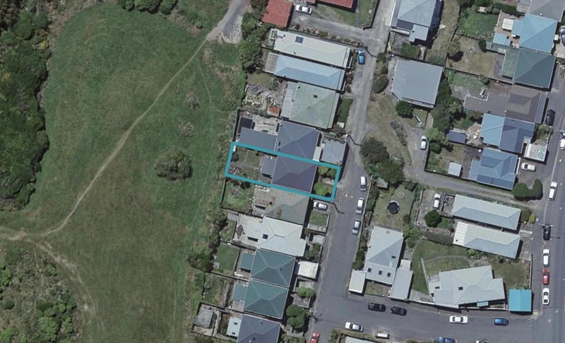 13 Torquay Terrace, Newtown, Wellington - Carousel 1