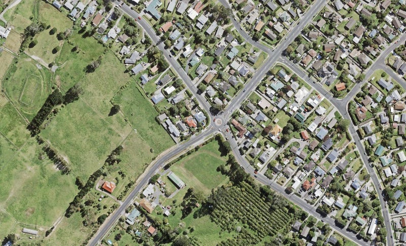 75 Forest Hill Road, Henderson, Auckland - Carousel 1