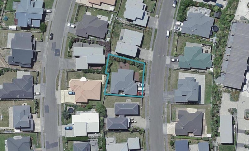 16 Ashwood Street, Woodridge, Wellington - Carousel 1
