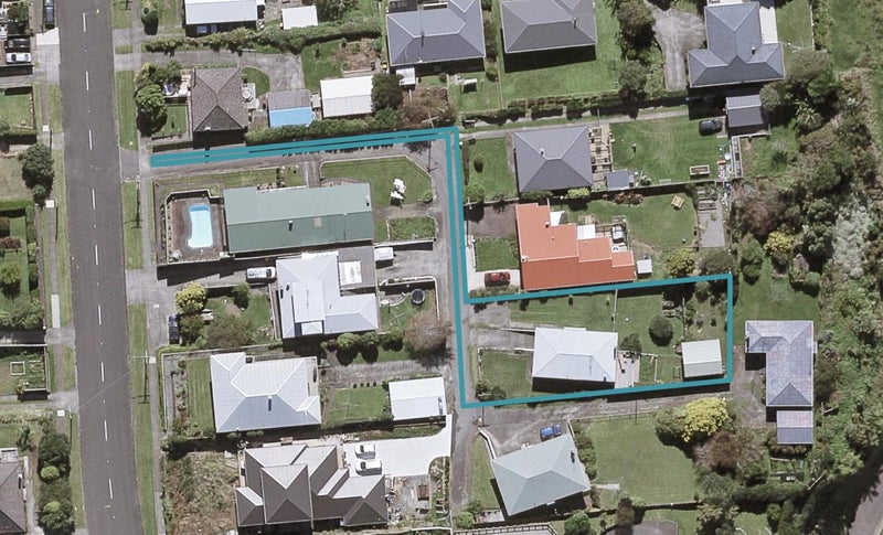 97C Pioneer Road, Moturoa, New Plymouth - Carousel 1
