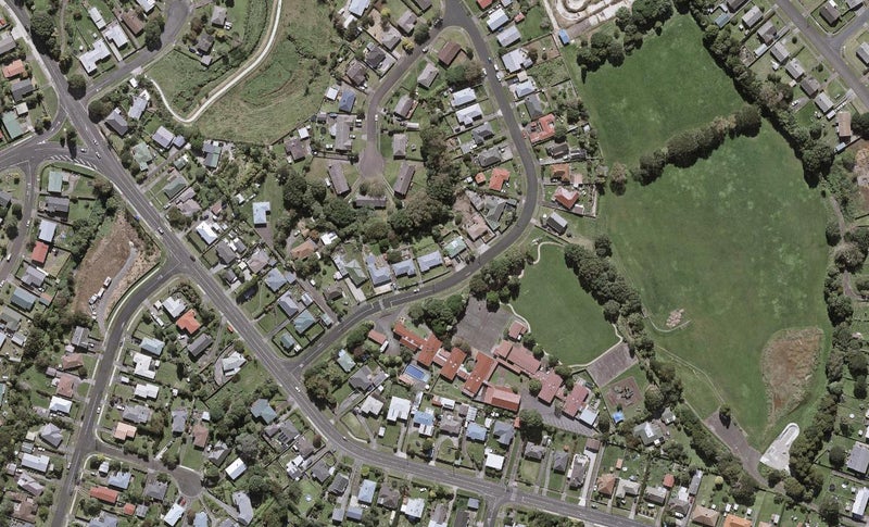 11 Endeavour Street, Marfell, New Plymouth - Carousel 1