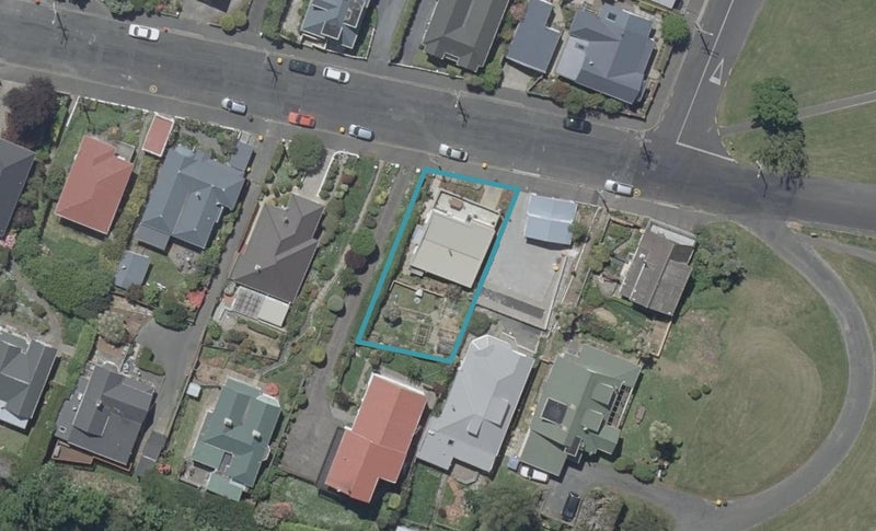 9 Preston Crescent, Belleknowes, Dunedin - Carousel 1