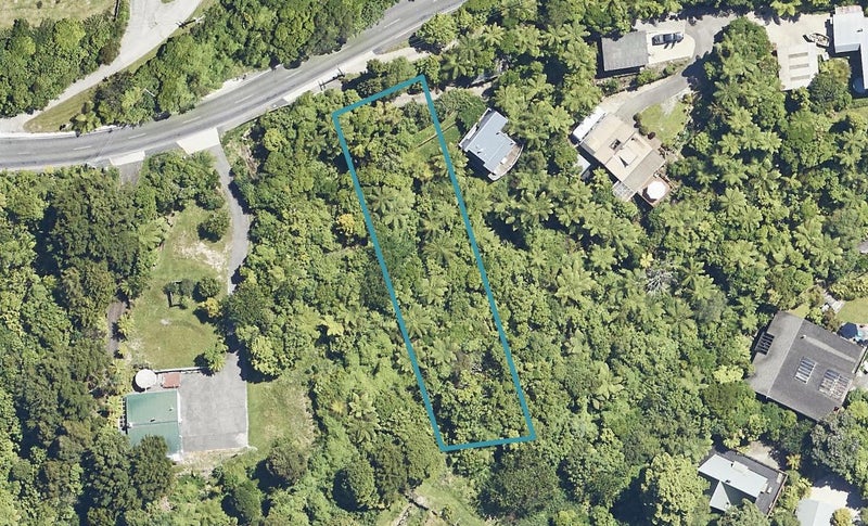 21 Spencer Road, LAKE TARAWERA, Rotorua - Carousel 1