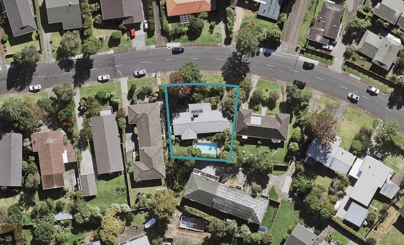 16 Eban Avenue, Hillcrest, Auckland - Carousel 1
