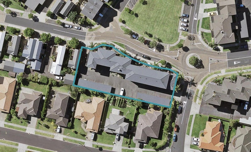 8/29 Haven Drive, East Tamaki, Auckland - Carousel 1