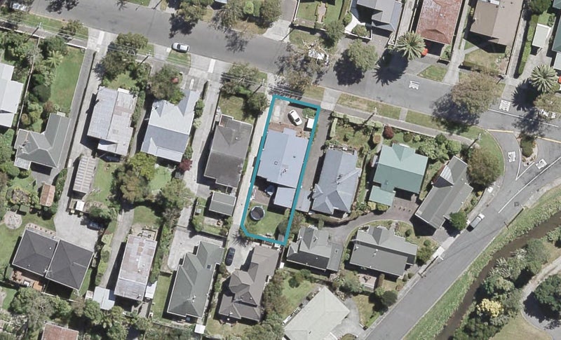 30 Norton Park Avenue, Fairfield, Lower Hutt - Carousel 1
