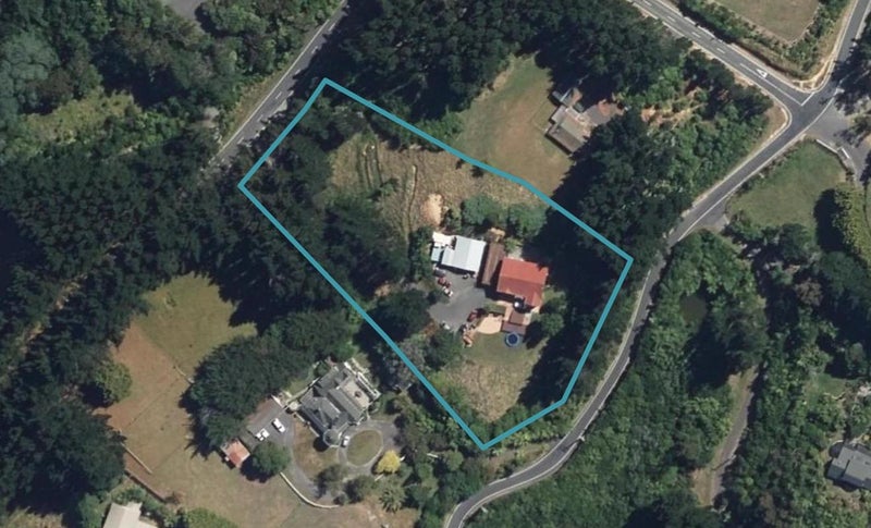 94 Cottle Park Drive, Normandale, Lower Hutt - Carousel 1