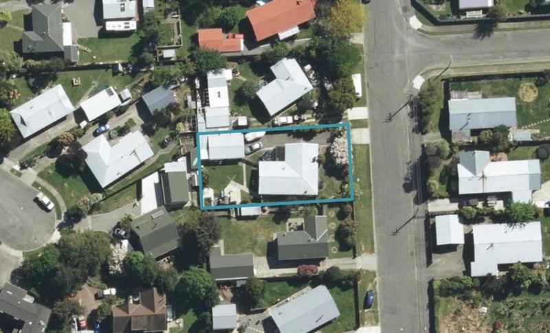12 Brydon Street, Renwick - Carousel 1