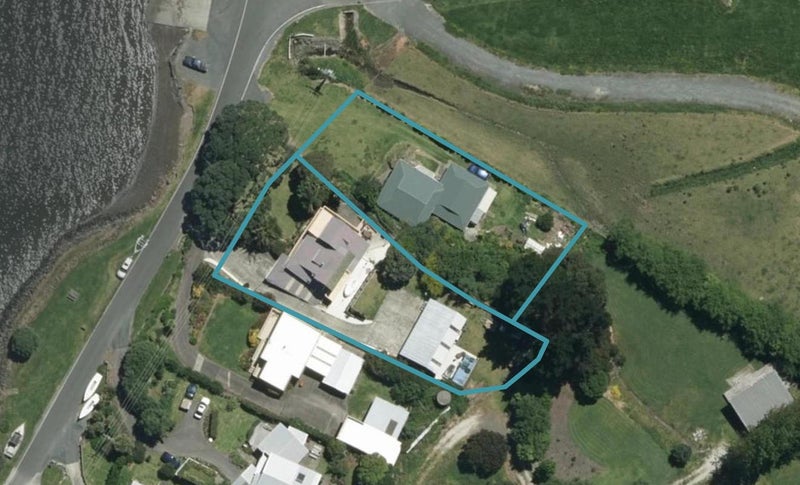 47 Urquhart Bay Road, WHANGAREI HEADS, WHANGAREI - Carousel 1