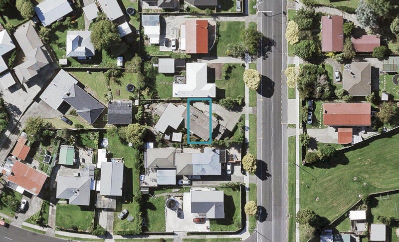 47B Gossamer Drive, Pakuranga Heights, Auckland - Carousel 1