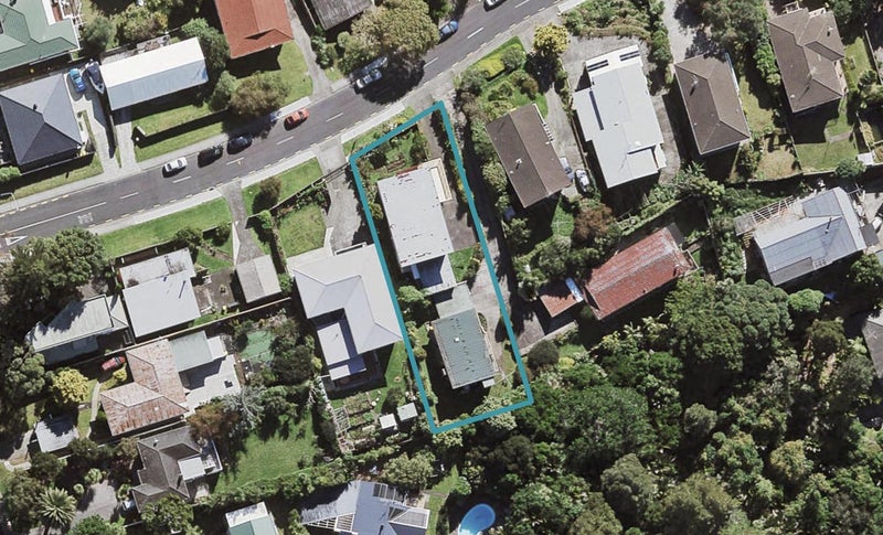 1/5 McDowell Crescent, Hillcrest, Auckland - Carousel 1