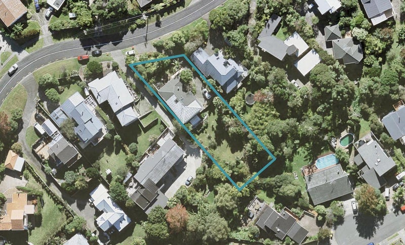 51 Hebron Road, Waiake, Auckland - Carousel 1