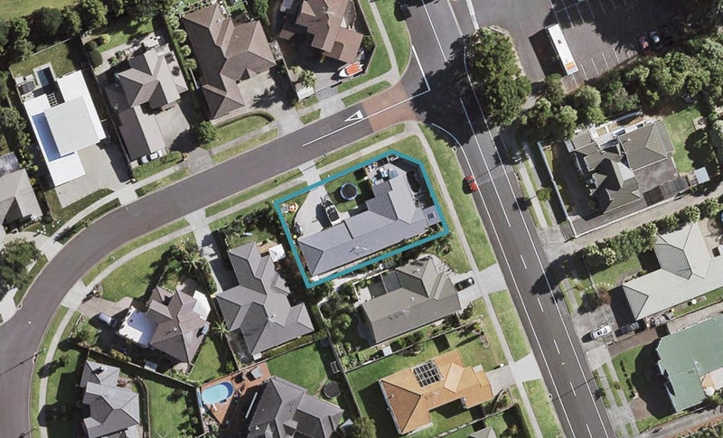 21 Ysabel Crescent, The Gardens, Auckland - Carousel 1