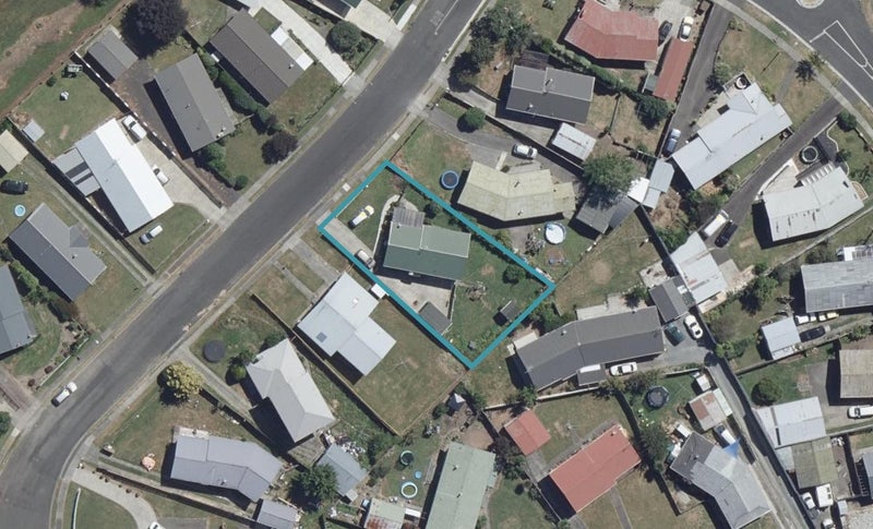 7 Margaret Place, Deanwell, Hamilton - Carousel 1