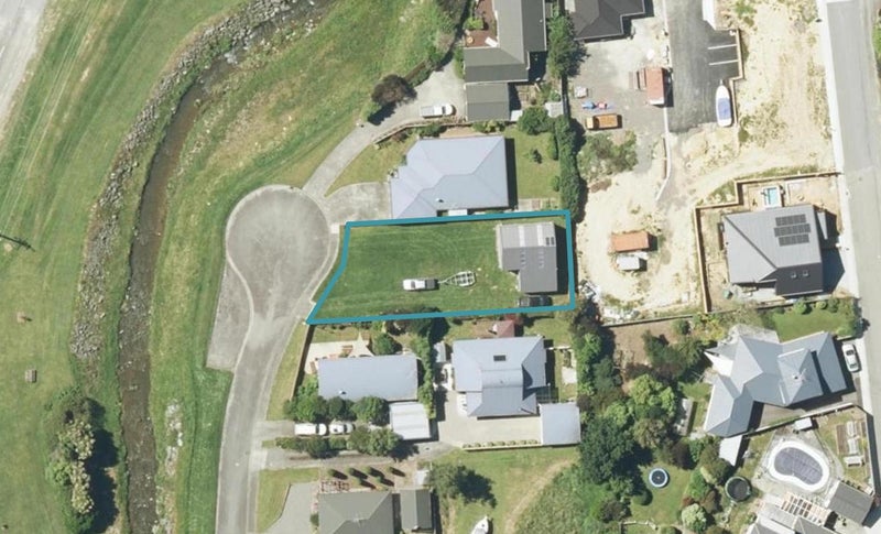 17 Captains Close, Waikawa, Picton - Carousel 1