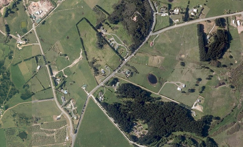 2197 Cove Road, Kaiwaka - Carousel 1