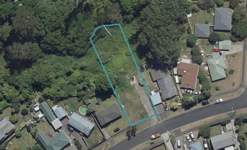 87 Bruce Avenue, Glenview, Hamilton - Carousel 1