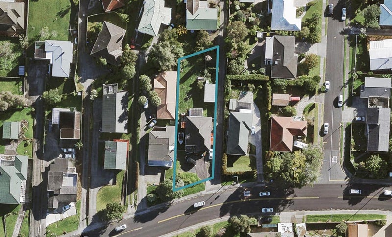 403 Hillsborough Road, Hillsborough, Auckland - Carousel 1
