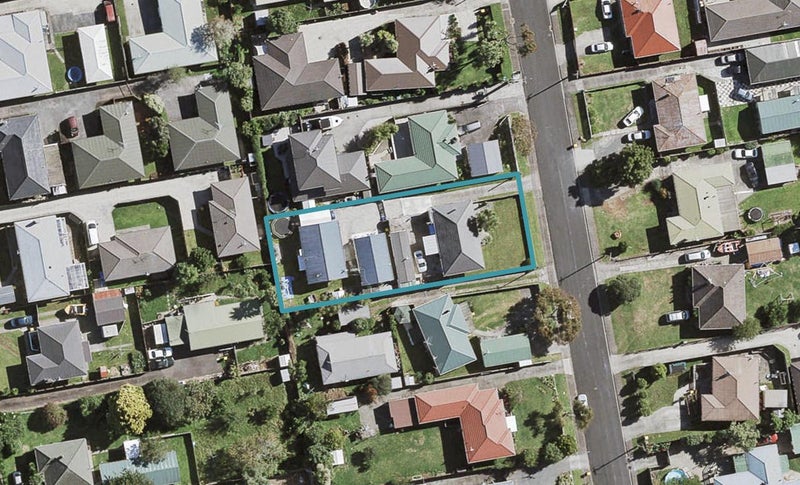 2/11A Scott Road, Papakura, Papakura - Carousel 1