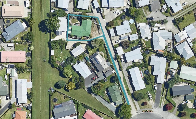 12A Lyn Grove, Papamoa Beach, Papamoa - Carousel 1