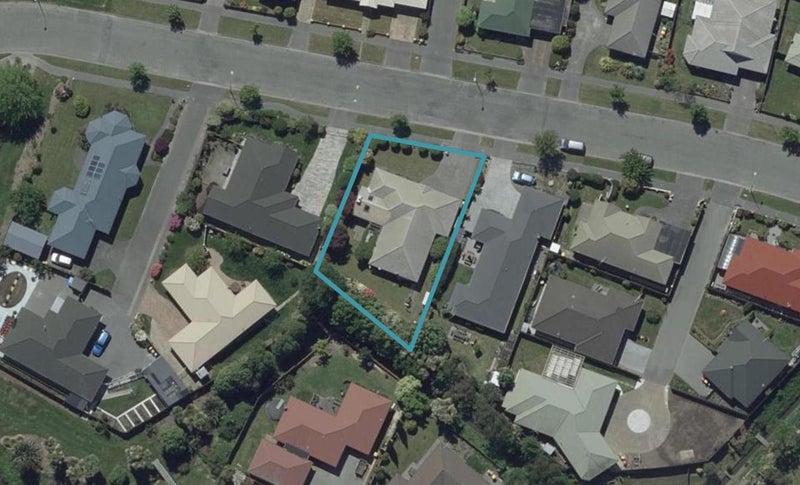 19 Showgate Avenue, Sockburn, Christchurch - Carousel 1
