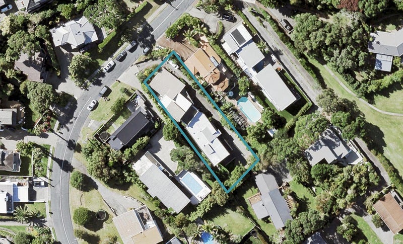 1/93 Churchill Road, Murrays Bay, Auckland - Carousel 1