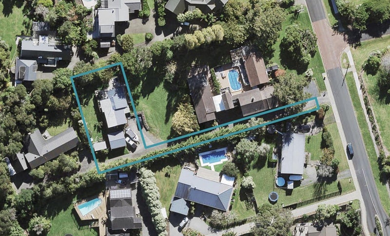 29 Churchouse Road, Greenhithe, Auckland - Carousel 1