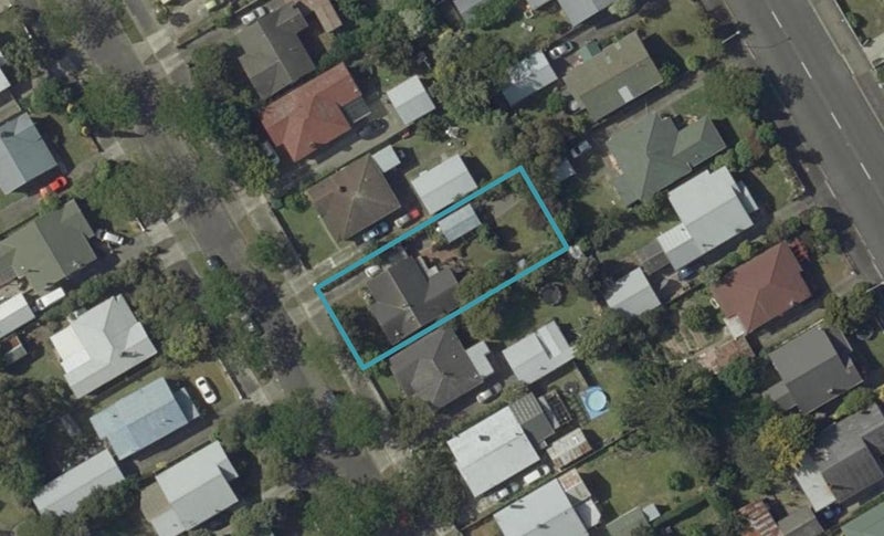 29 Kingswood Street, Takaro, Palmerston North - Carousel 1
