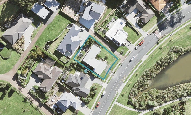 102 Ferry Road, Arkles Bay, Whangaparaoa - Carousel 1